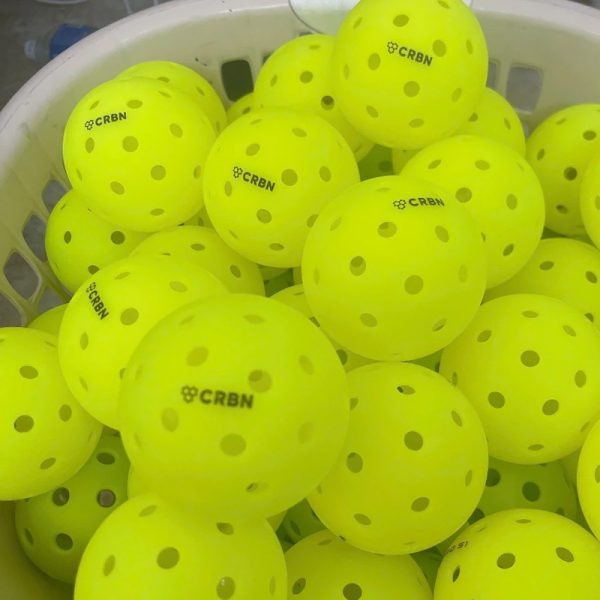 Bóng Pickleball CRBN Outdoor