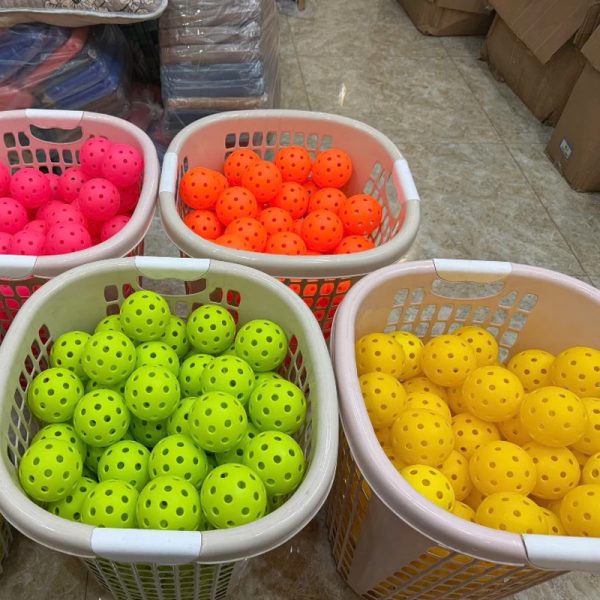 Bóng Pickleball Nhiều Màu 40 Lỗ