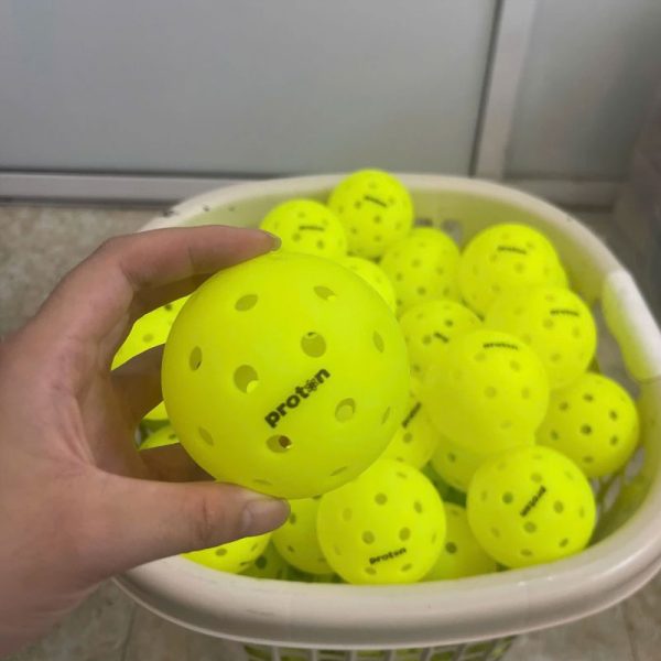 Bóng Pickleball Proton Outdoor