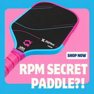 Góc nghiêng RPM Q2 Cotton Candy 14mm làm nổi bật thiết kế Limited Edition, mặt vợt đen, viền hồng xanh và cấu hình 14mm.