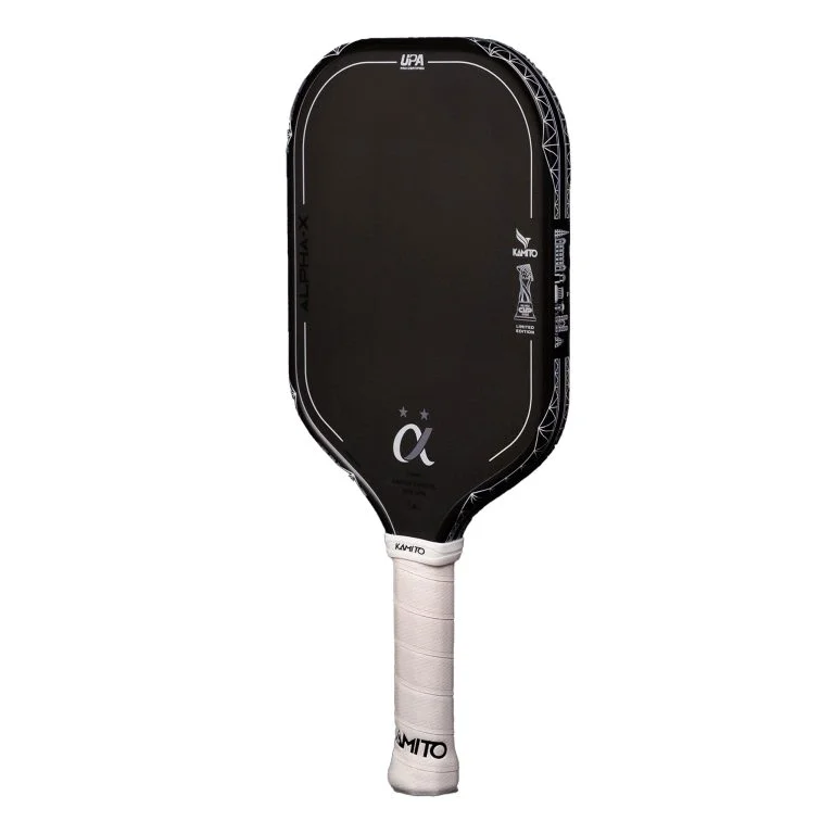 Hình ảnh Vợt Pickleball Kamito Alpha X Champion 2 Sao 16mm màu đen, thể hiện thiết kế mặt vợt, khung viền và tay cầm của phiên bản này.