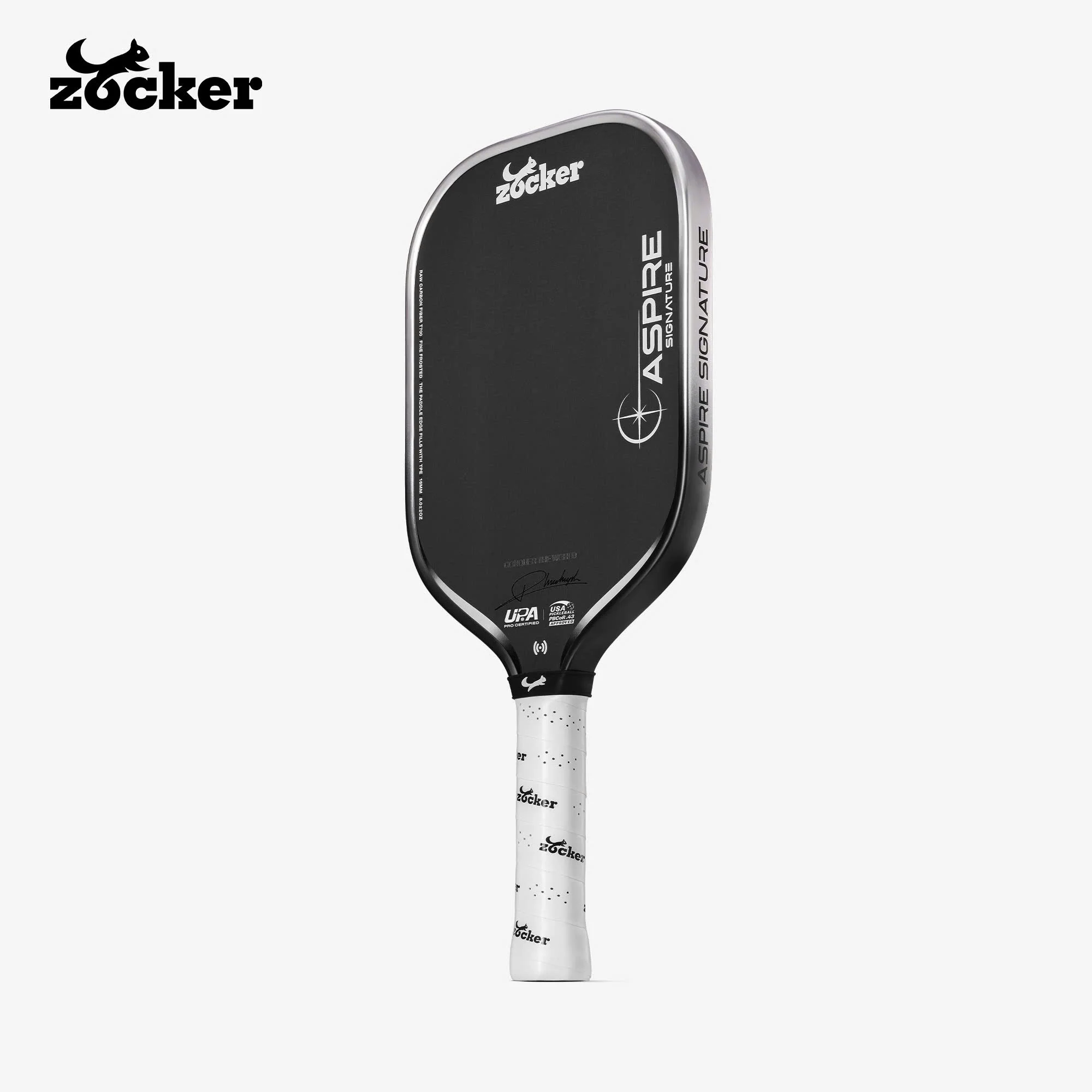 Vợt Pickleball Zocker Aspire Phúc Huỳnh 16mm màu bạc với thiết kế viền Metallic Layer hiện đại, tạo điểm nhấn nổi bật cho tổng thể vợt.