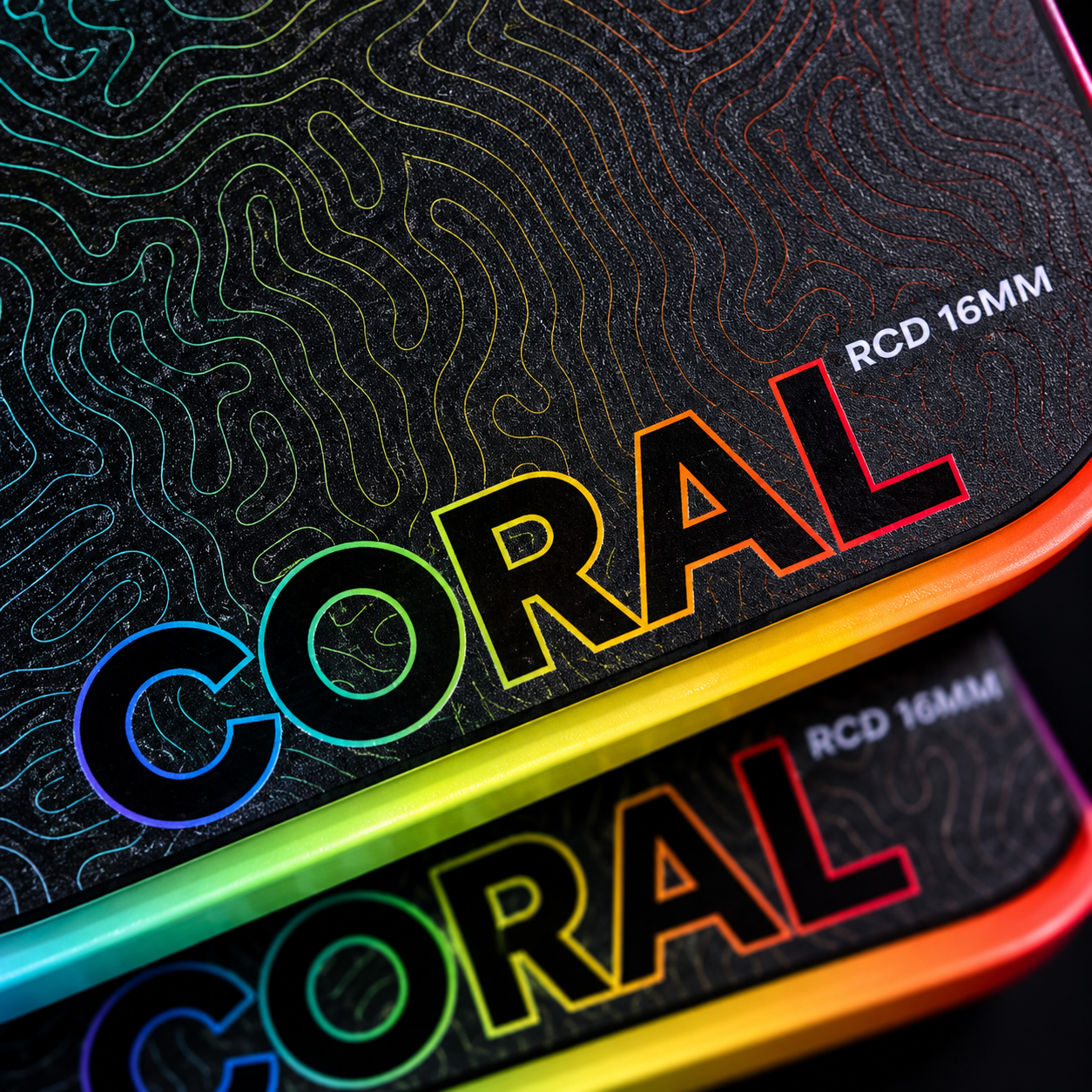 Cận cảnh mặt vợt Six Zero Coral Rainbow Pro Edition 16mm